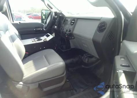 2012 Ford F-350 Xl z USA, uszkodzony, nr VIN 1FDBF3A66CEC73510